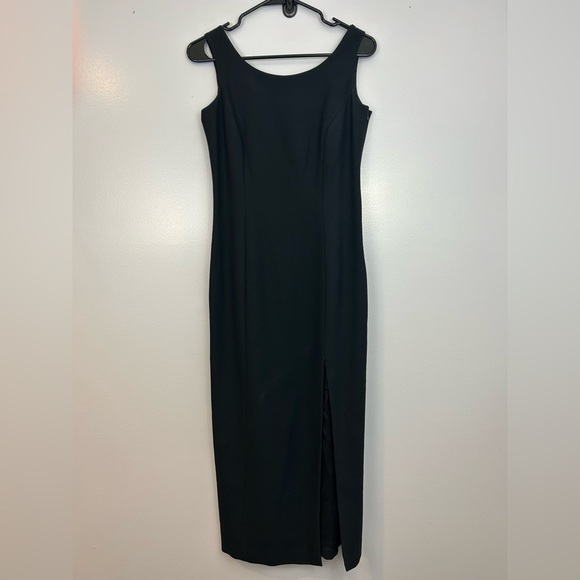 Laundry by Shelli Segal Black Sheath Formal Dress with  Rosette Open Back Size 4 - Picture 1 of 11